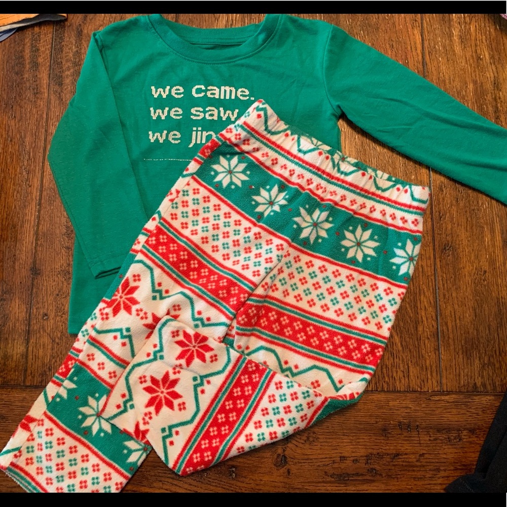 NWT Christmas Pajamas - youth 6